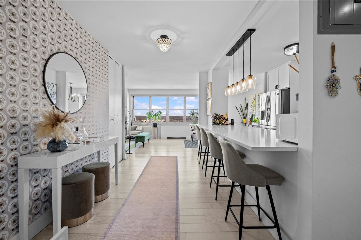 #7 photo, 555 KAPPOCK Street, Spuyten Duyvil , NY 10463