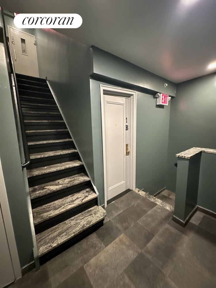 #10 photo, New York City, Hell's Kitchen , NY 10019