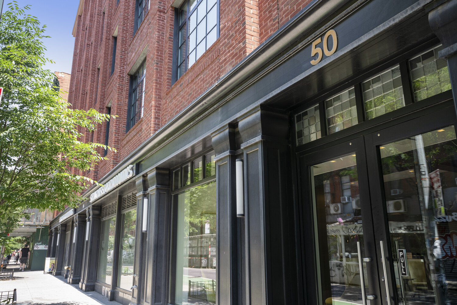 #18 photo, 50 CLINTON Street, Lower East Side , NY 10002