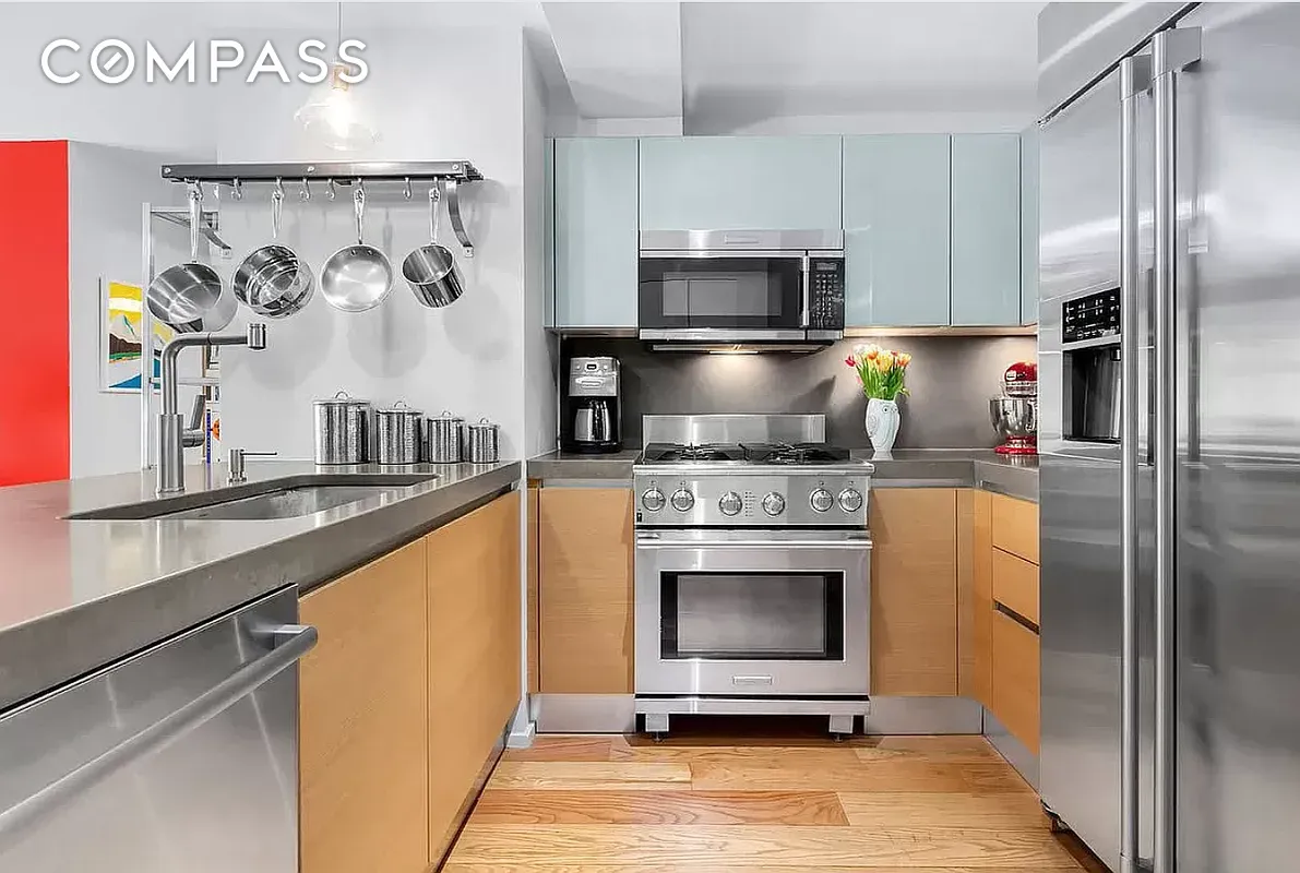 #4 photo, 2280 Frederick Douglass Boulevard, Harlem , NY 10027