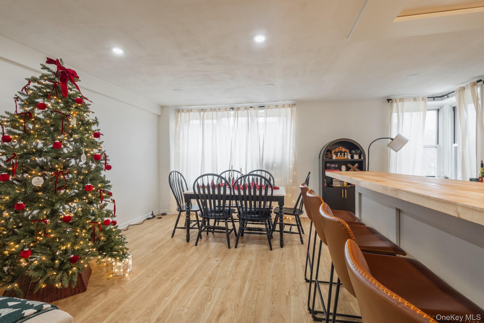 #11 photo, 209-25 18th Avenue, 皇后区 Bayside , NY 11360