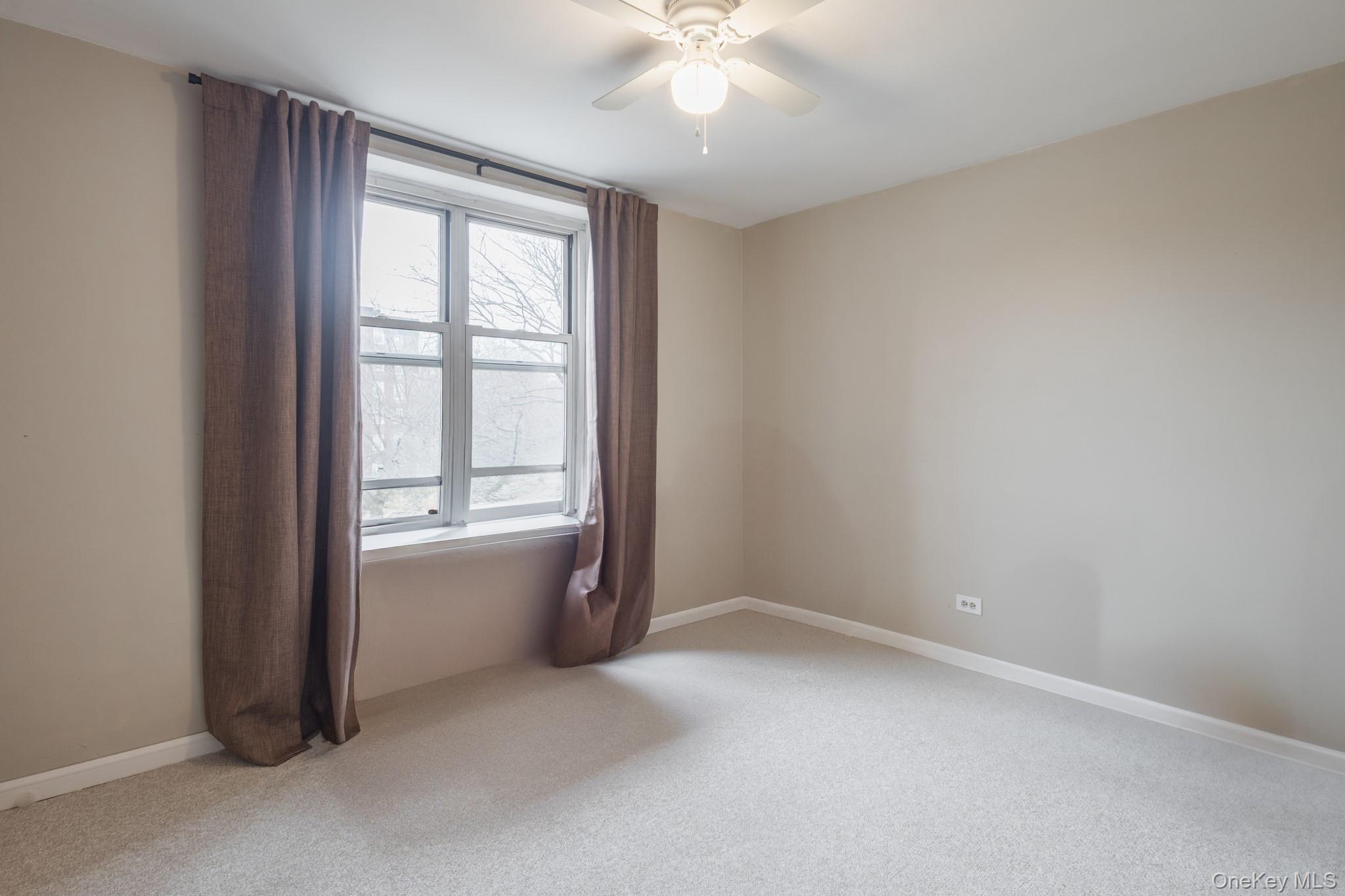 #19 photo, 209-25 18th Avenue, 皇后区 Bayside , NY 11360