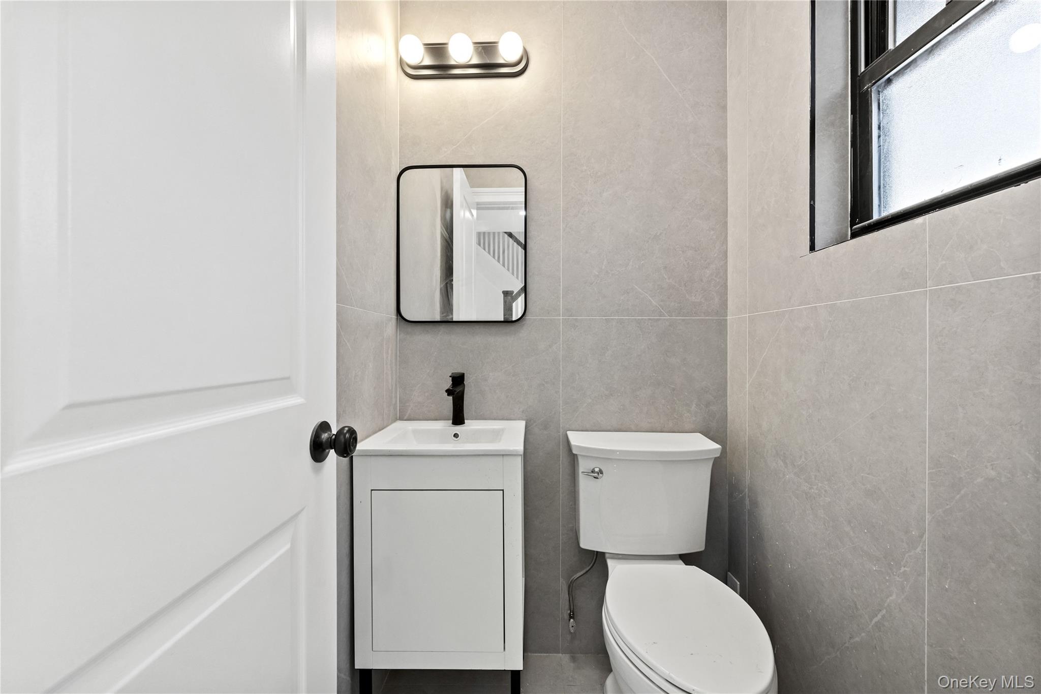 #13 photo, 3307 153rd Street, Flushing , NY 11354