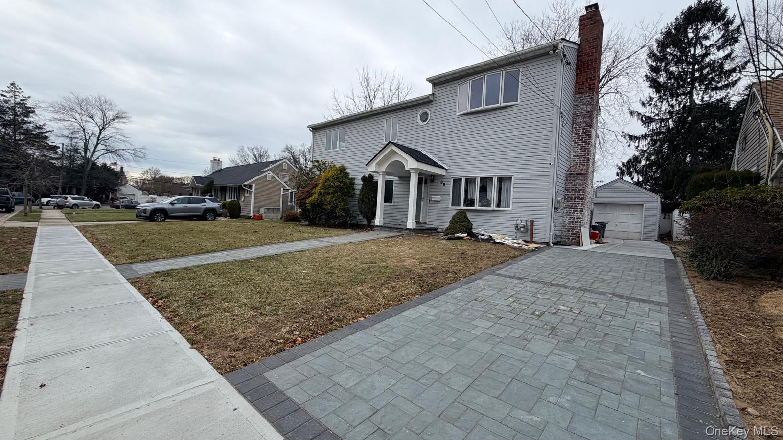 #2 photo, 35 Lynwood Drive, Valley Stream , NY 11580