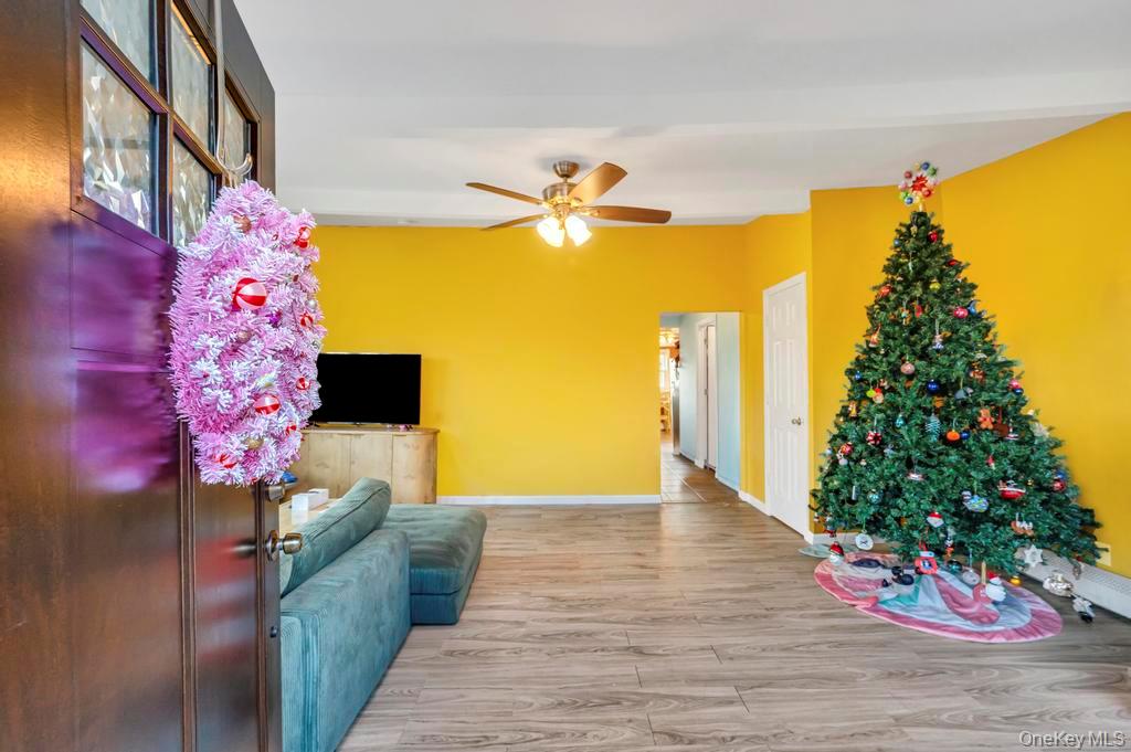 #11 photo, 52 Manhasset Drive, Mastic Beach , NY 11951