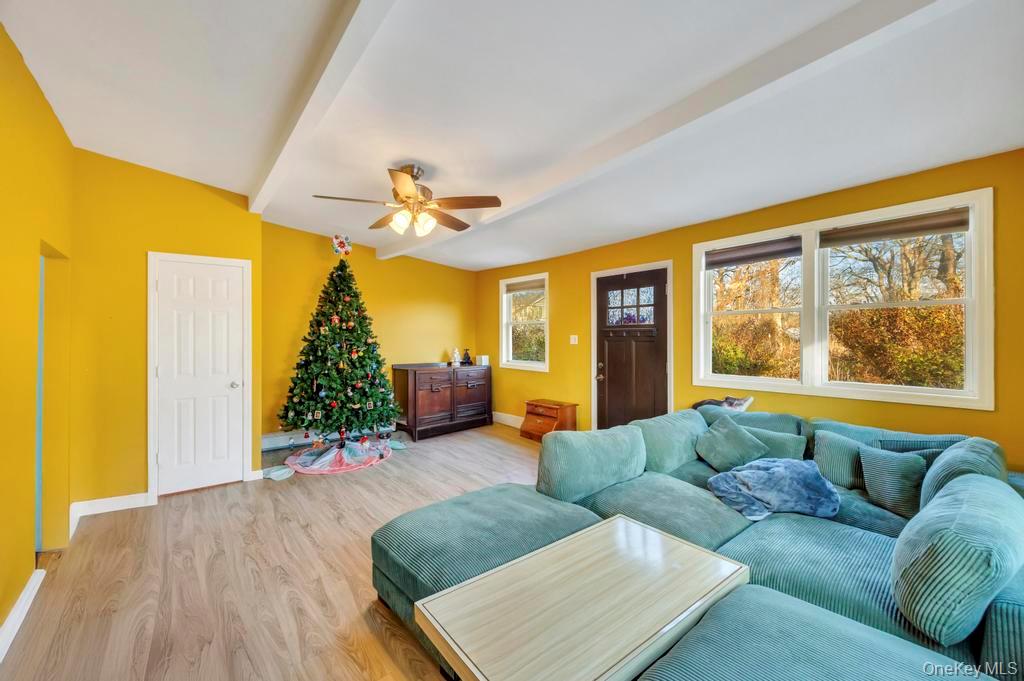 #14 photo, 52 Manhasset Drive, Mastic Beach , NY 11951