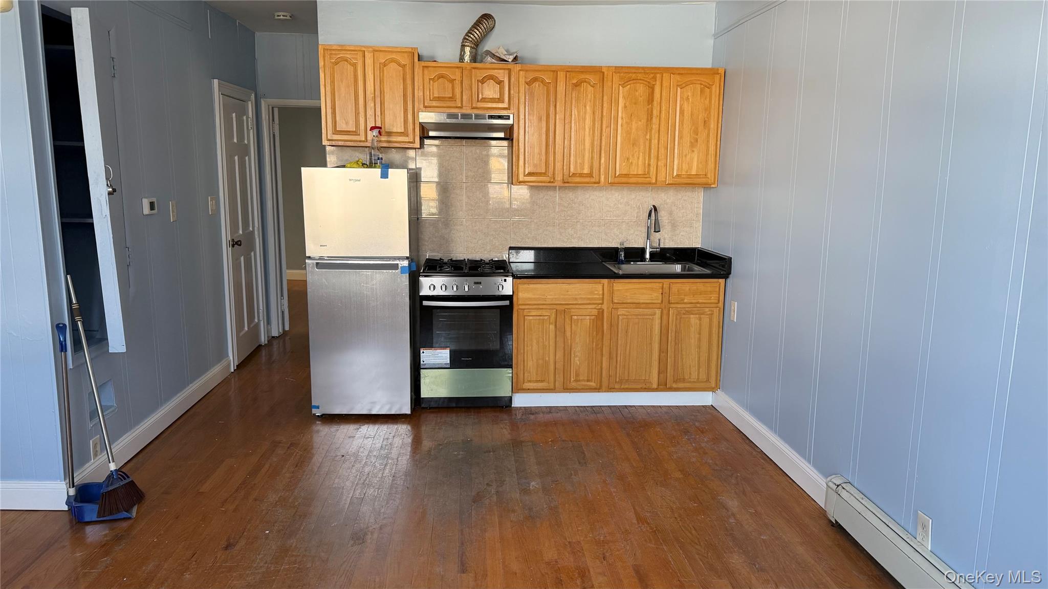 #5 photo, 224-42 Braddock Avenue, Queens Village , NY 11428