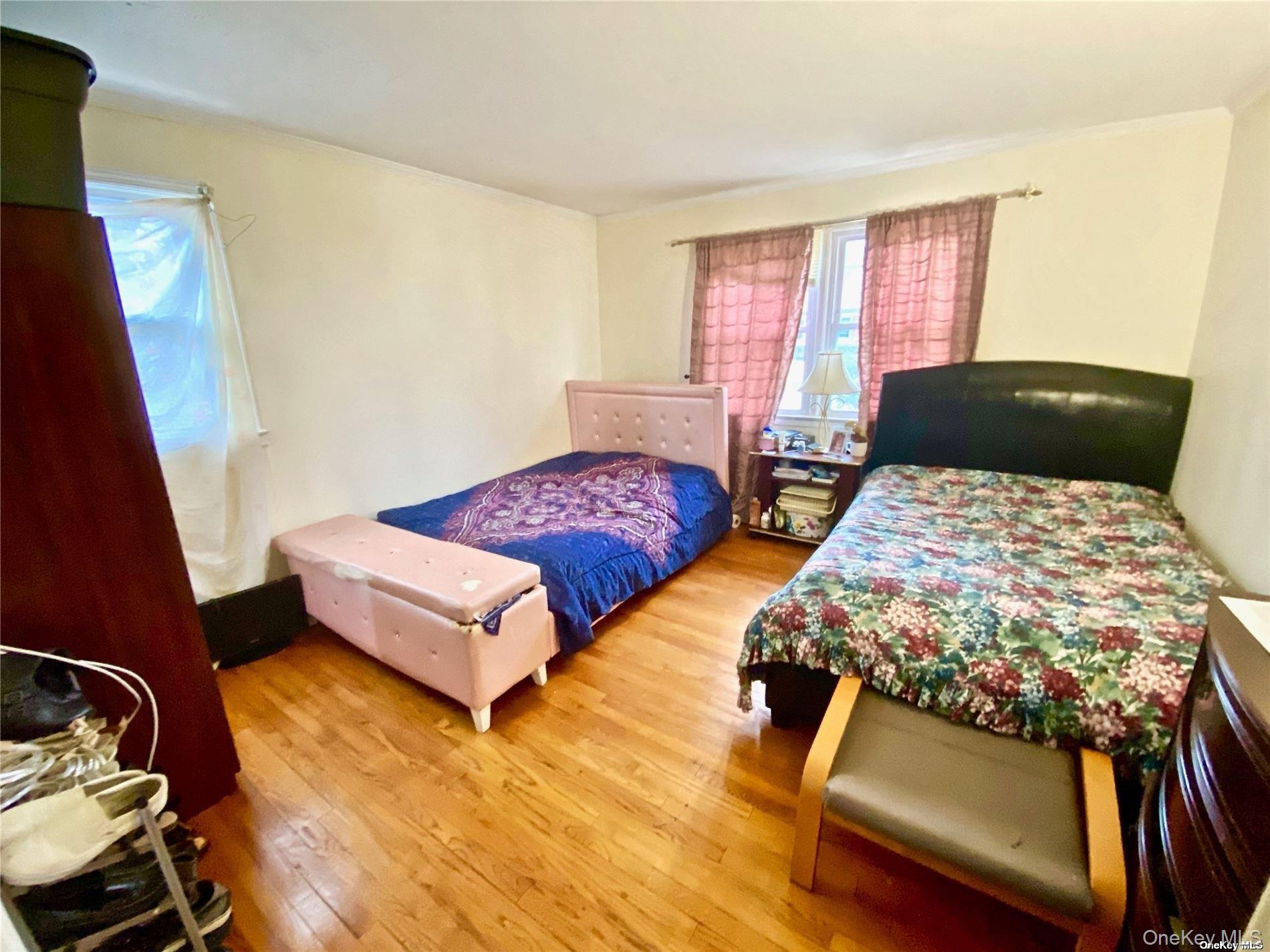 #11 photo, 117 Blydenburg Avenue, Smithtown , NY 11787