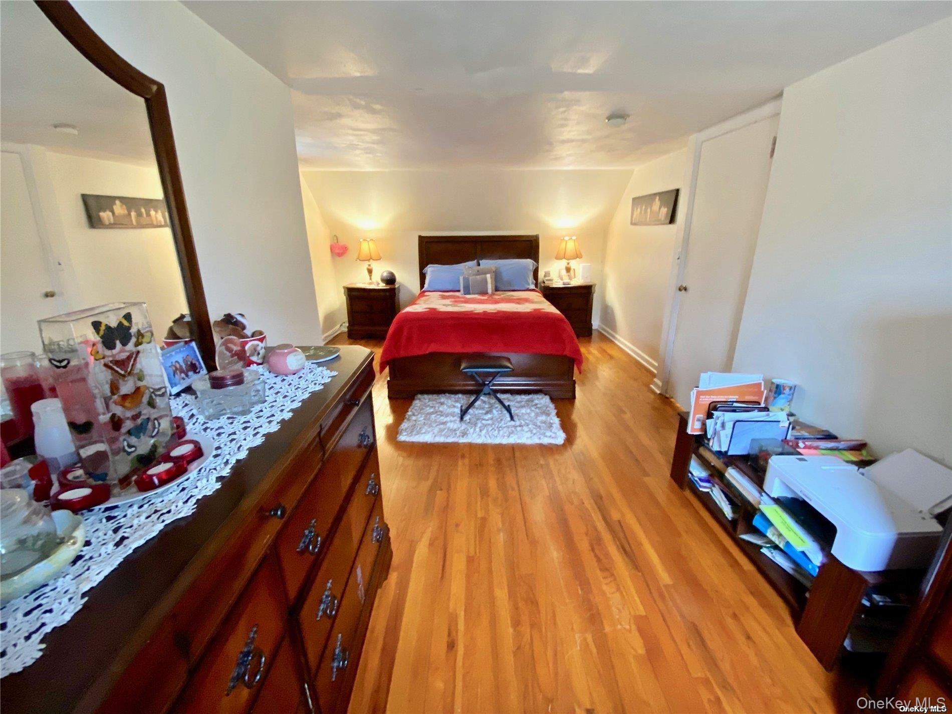 #14 photo, 117 Blydenburg Avenue, Smithtown , NY 11787