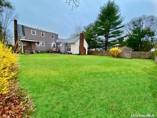 #3 photo, 117 Blydenburg Avenue, Smithtown , NY 11787