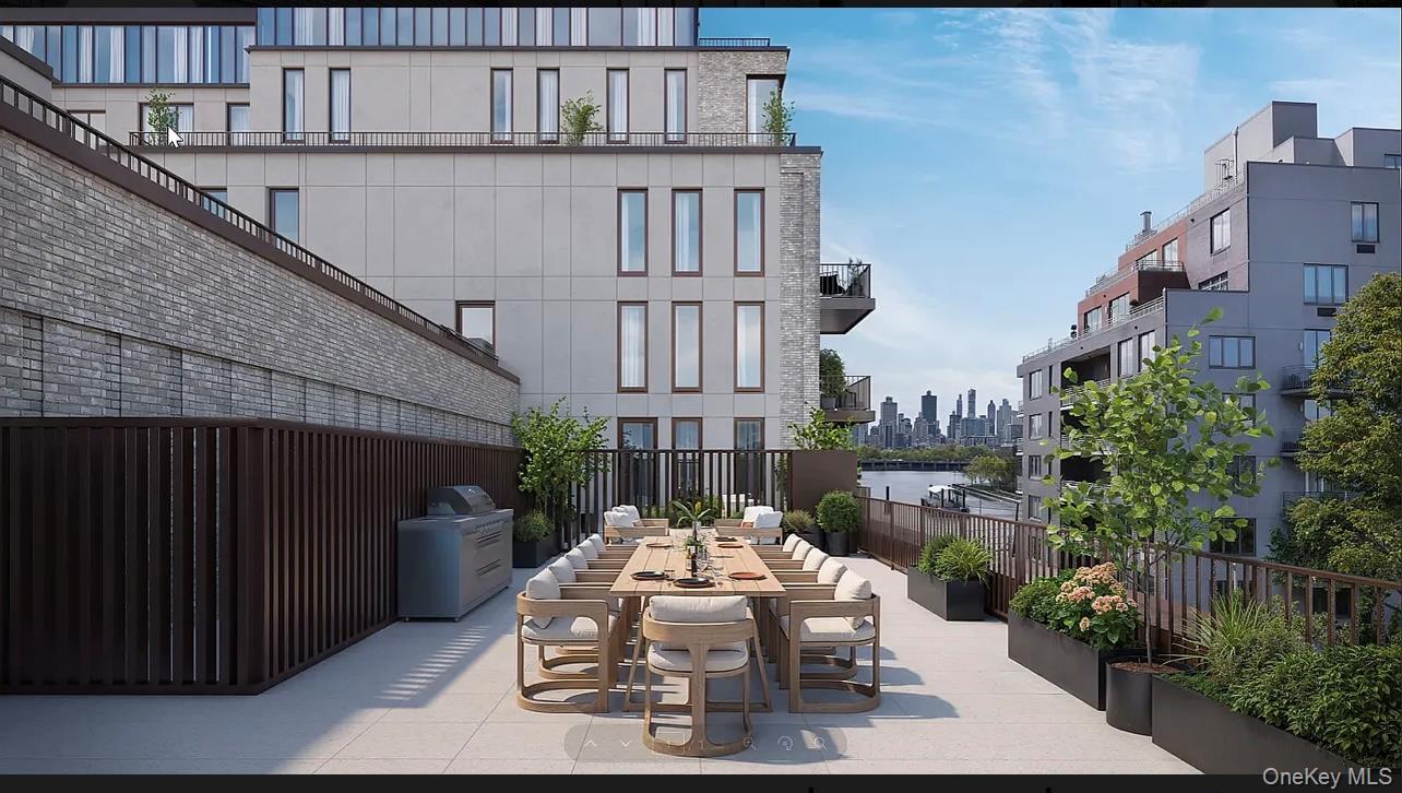 #15 photo, 30-55 Vernon Boulevard, अस्टोरिया Astoria , NY 11102