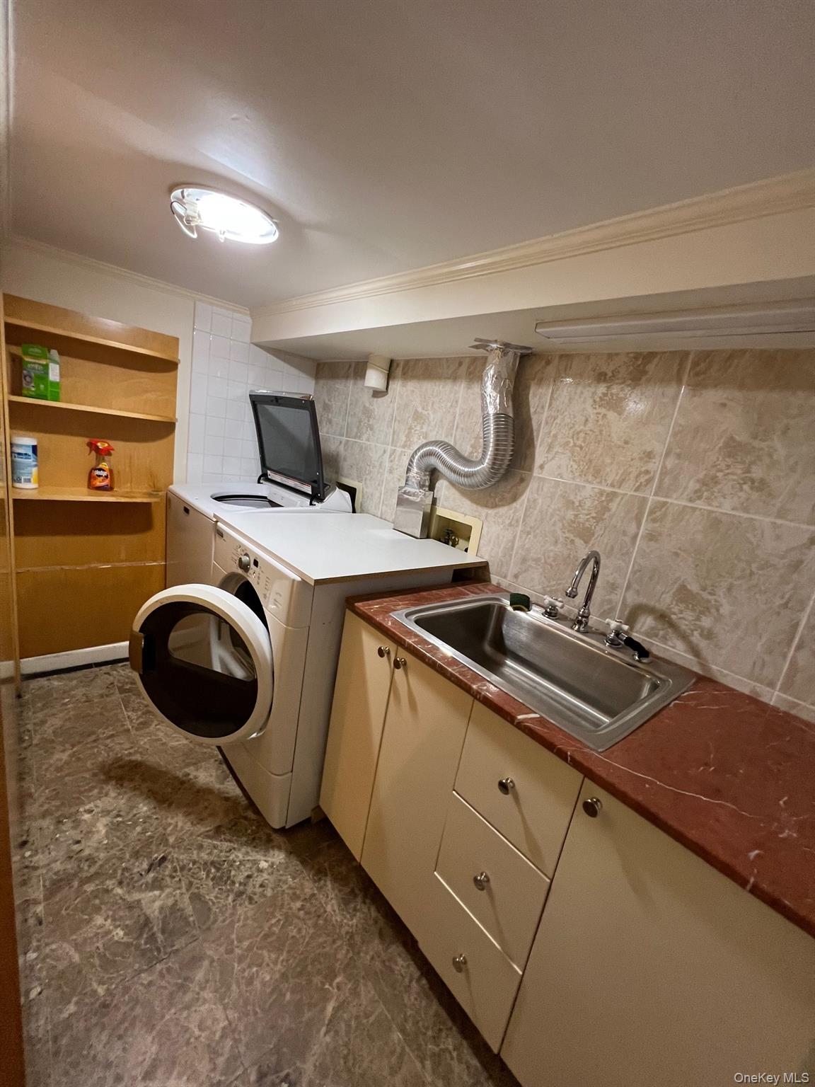 #16 photo, 52-62 68th Street, 皇后区 Maspeth , NY 11378