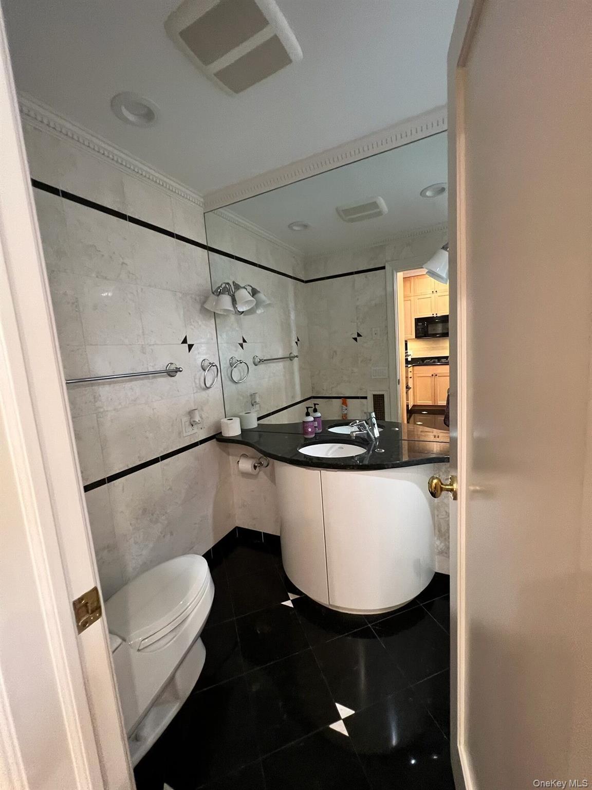 #8 photo, 52-62 68th Street, 皇后区 Maspeth , NY 11378