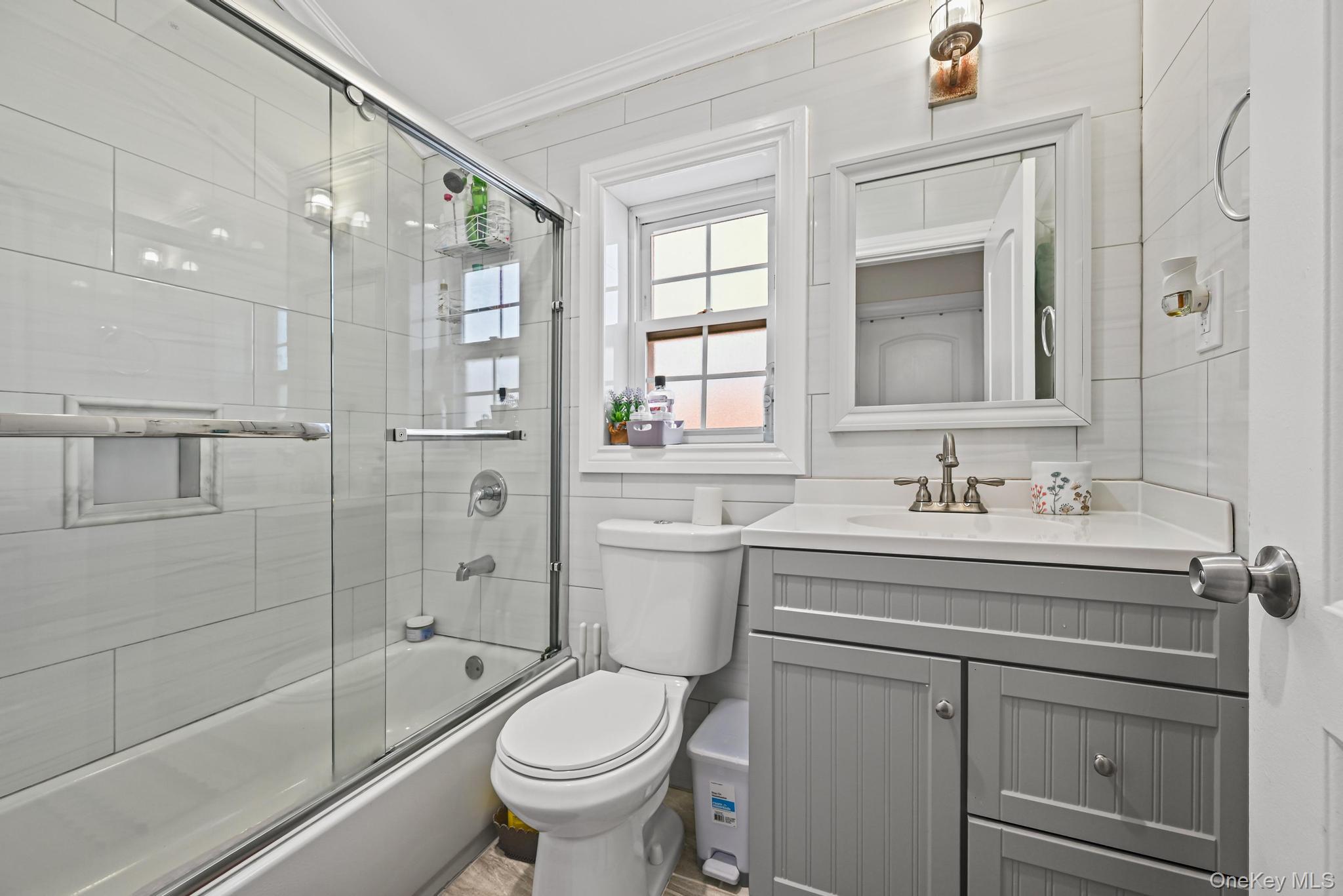 #10 photo, 23938 147th Drive, कुईंस Rosedale , NY 11422