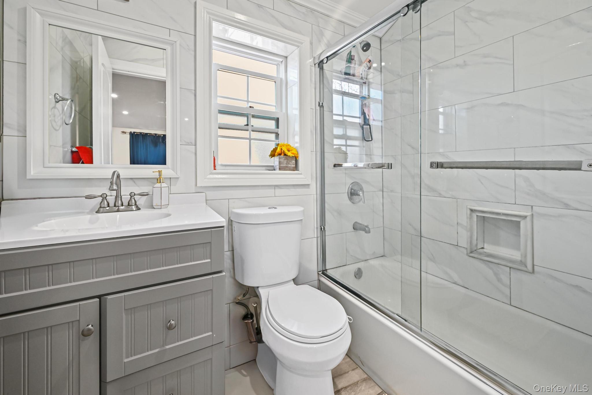 #7 photo, 23938 147th Drive, कुईंस Rosedale , NY 11422