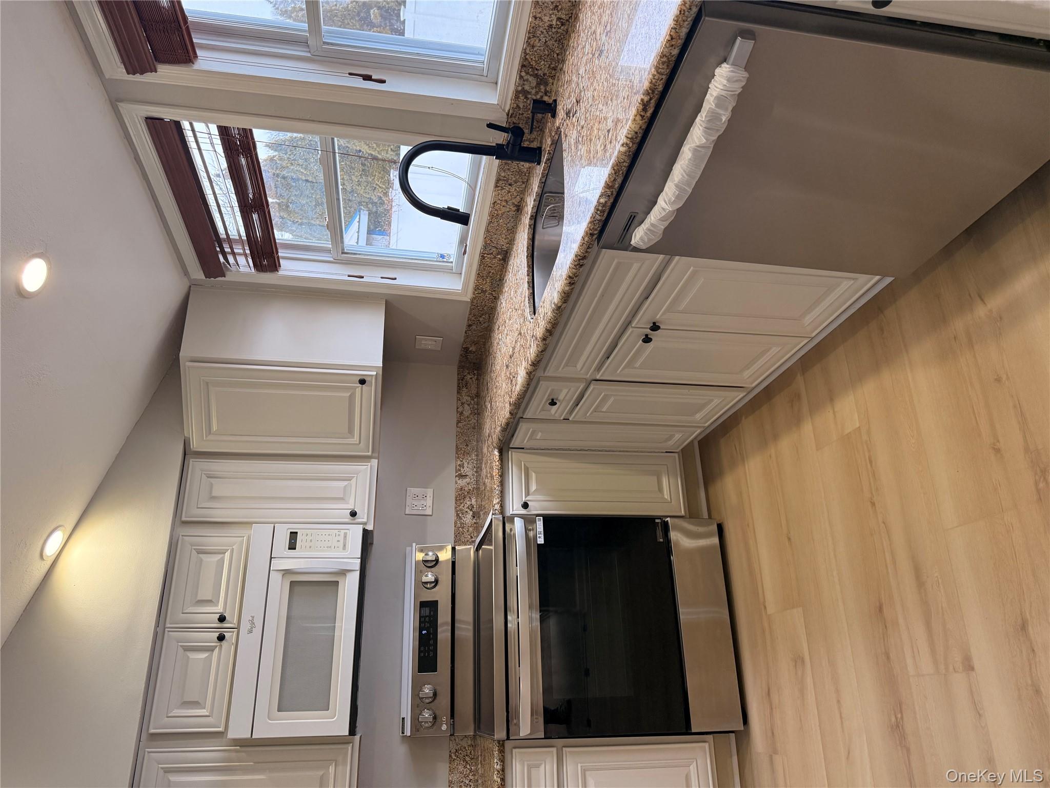 #10 photo, 549 Blue Point Road, Farmingville , NY 11738