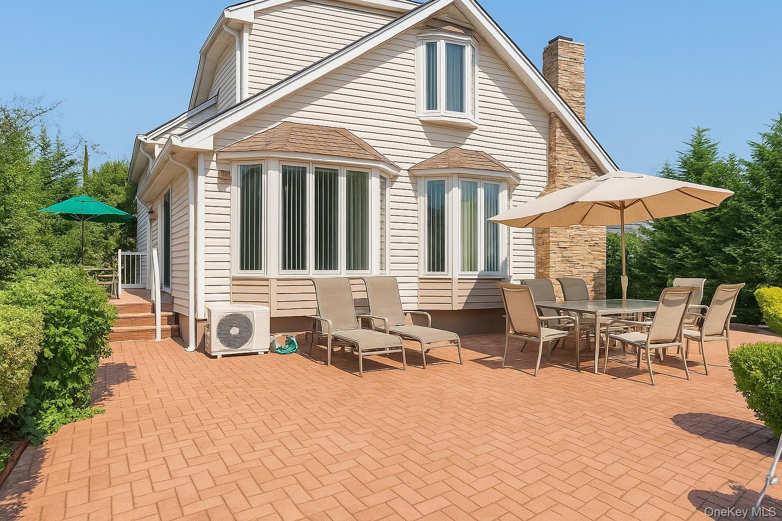 #2 photo, 119 Alhambra Road, Massapequa , NY 11758