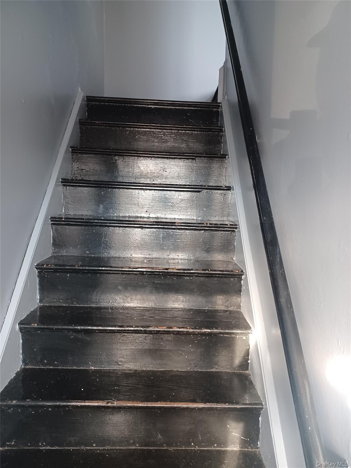 #9 photo, 1 Nicholas Avenue, East Rockaway , NY 11518