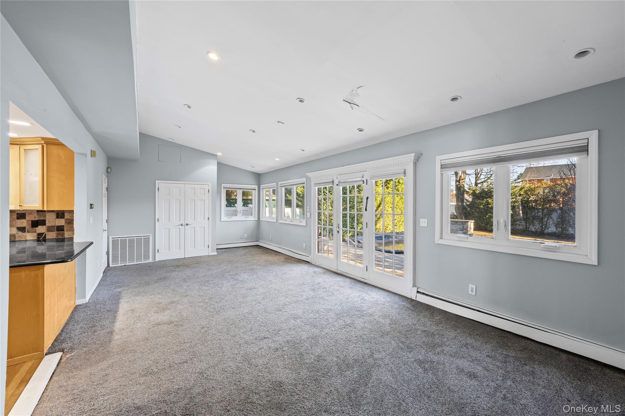 #11 photo, 2181 Hortense Avenue, Seaford , NY 11783