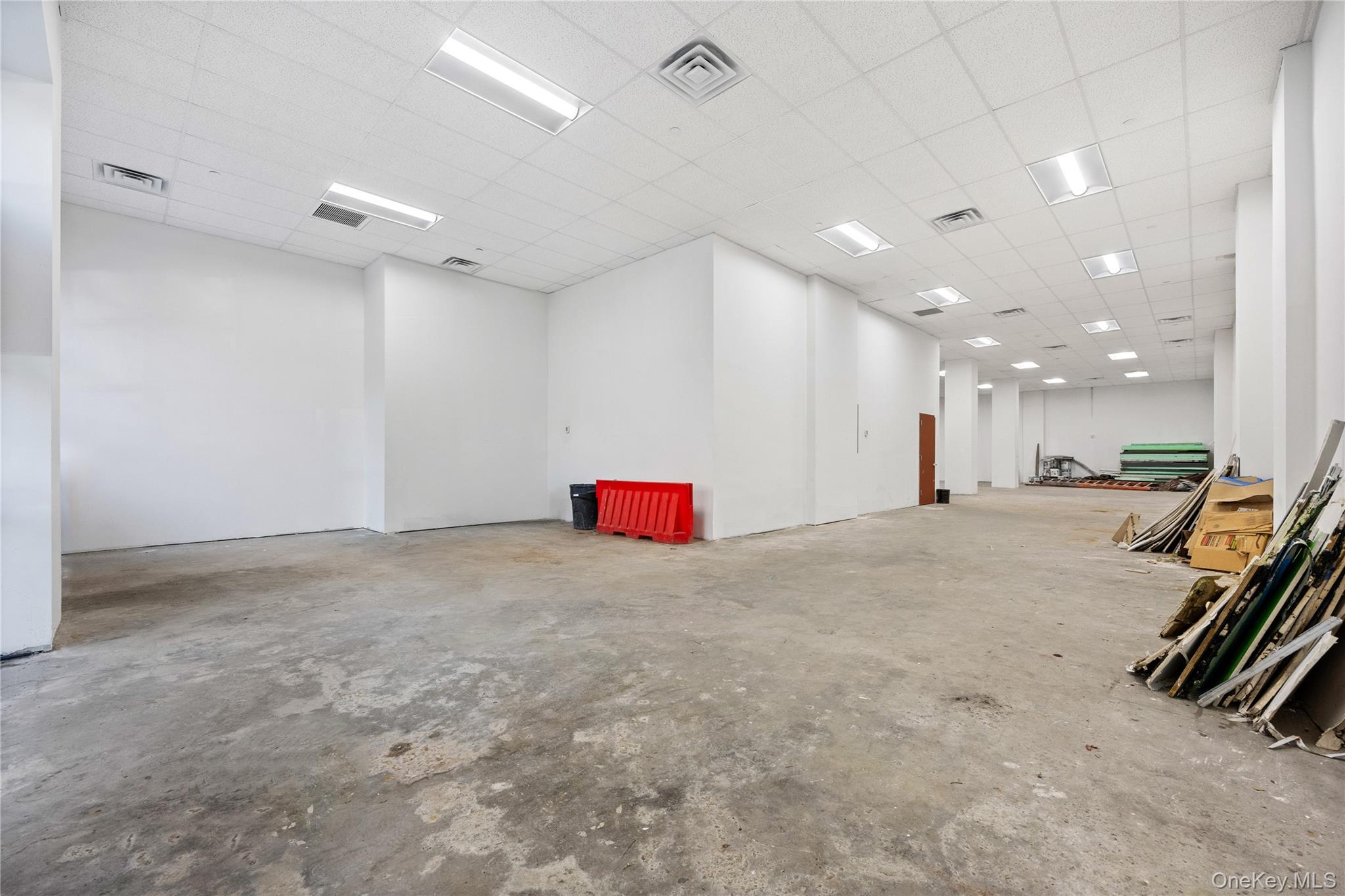 #6 photo, 133-20 41st Road, Flushing , NY 11355