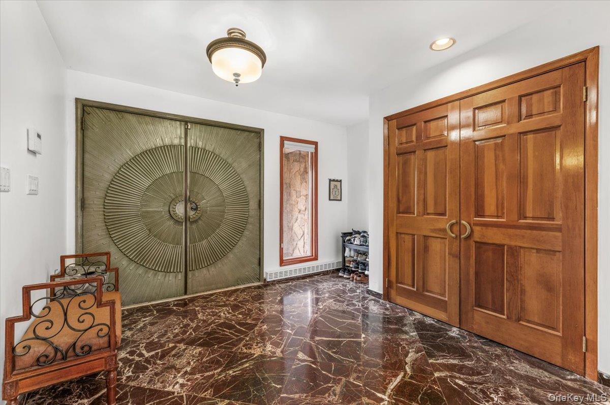 #4 photo, 22 Lake Road, Great Neck , NY 11020