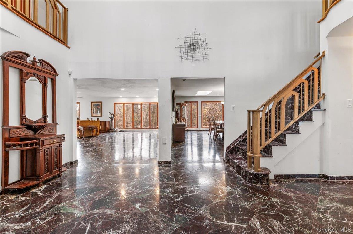 #6 photo, 22 Lake Road, Great Neck , NY 11020