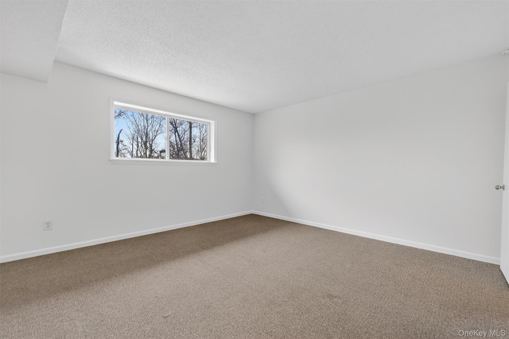 #20 photo, 26 Cooper Road, Poughkeepsie , NY 12603