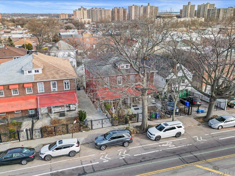 #2 photo, 3330 Eastchester Road, Bronx , NY 10469