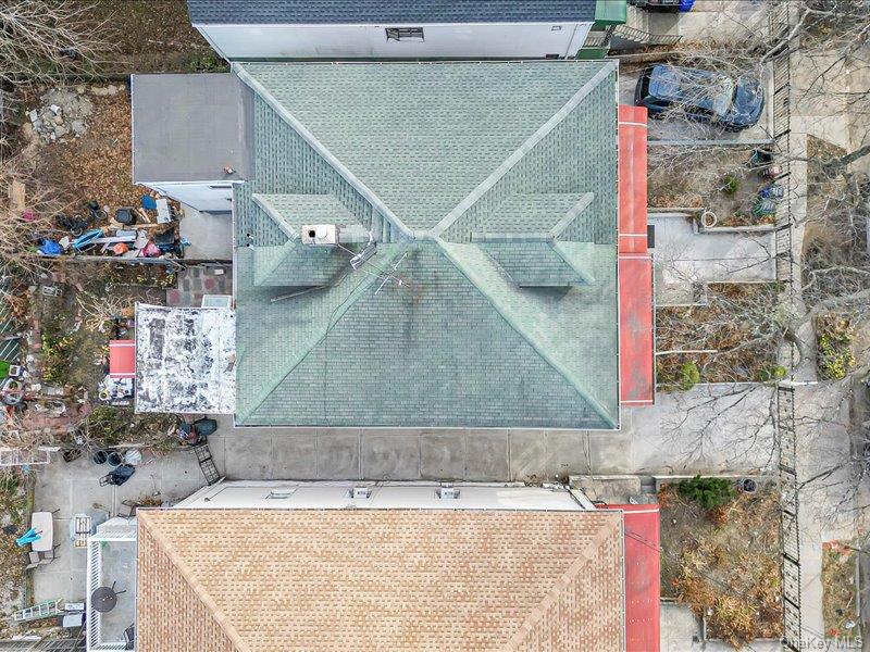 #4 photo, 3330 Eastchester Road, Bronx , NY 10469