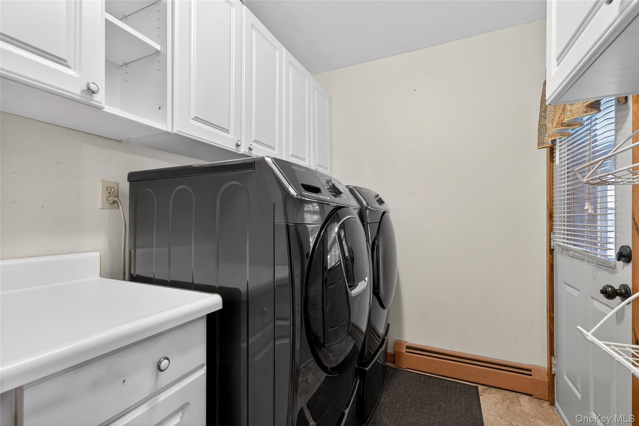 #12 photo, 4 Debbie Court, Chester , NY 10918