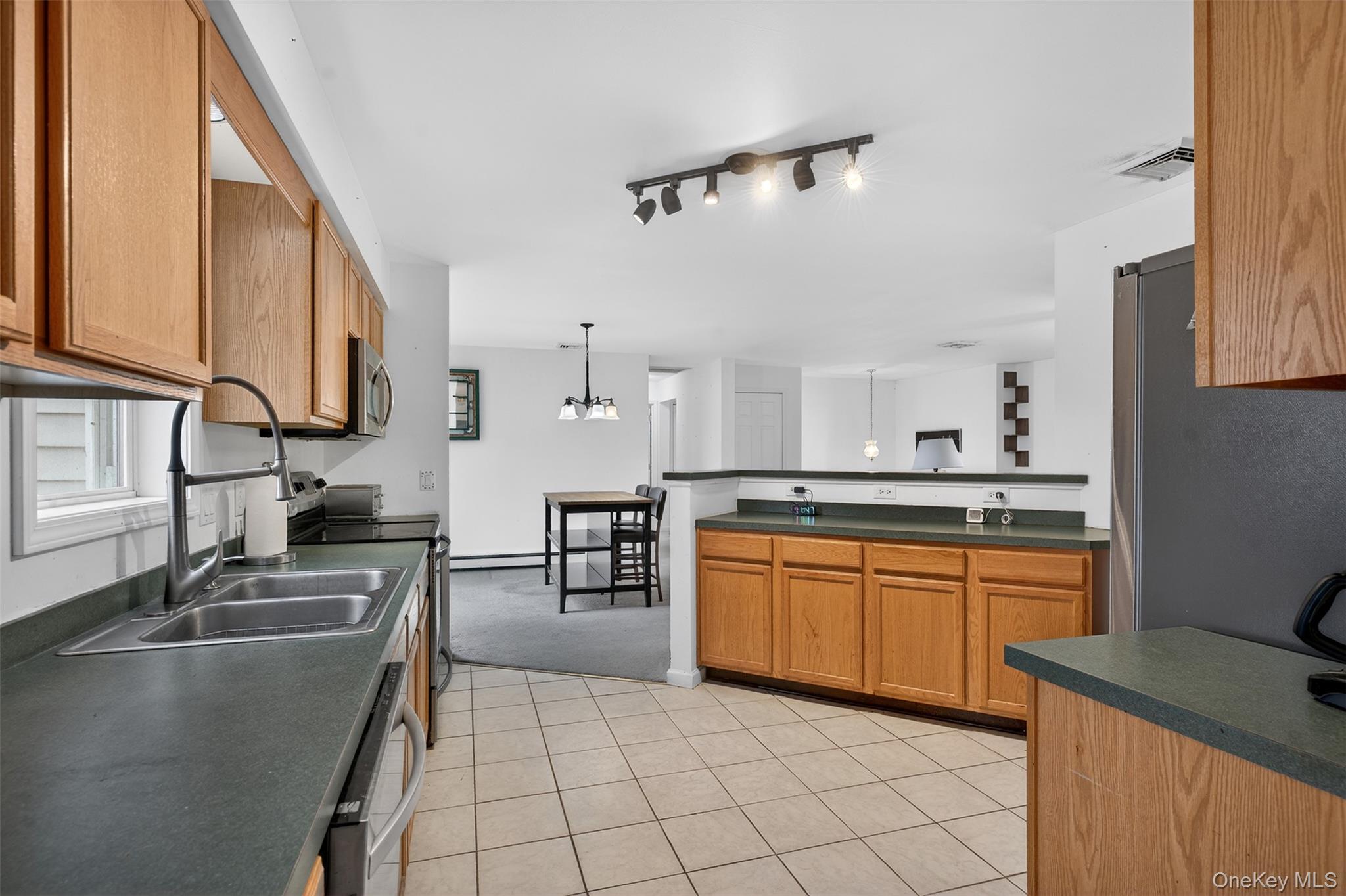 #10 photo, 15 Wright Avenue, Hyde Park , NY 12538