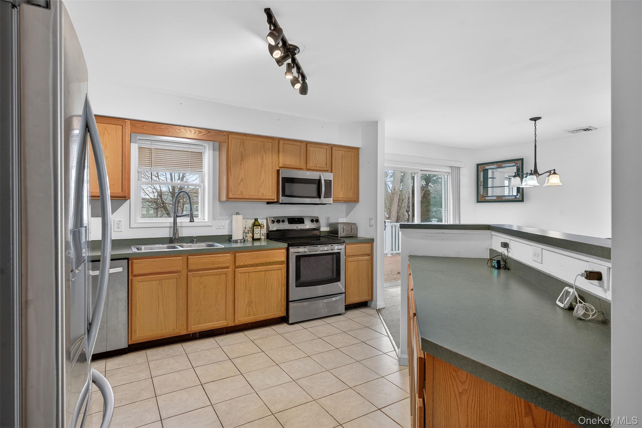 #8 photo, 15 Wright Avenue, Hyde Park , NY 12538