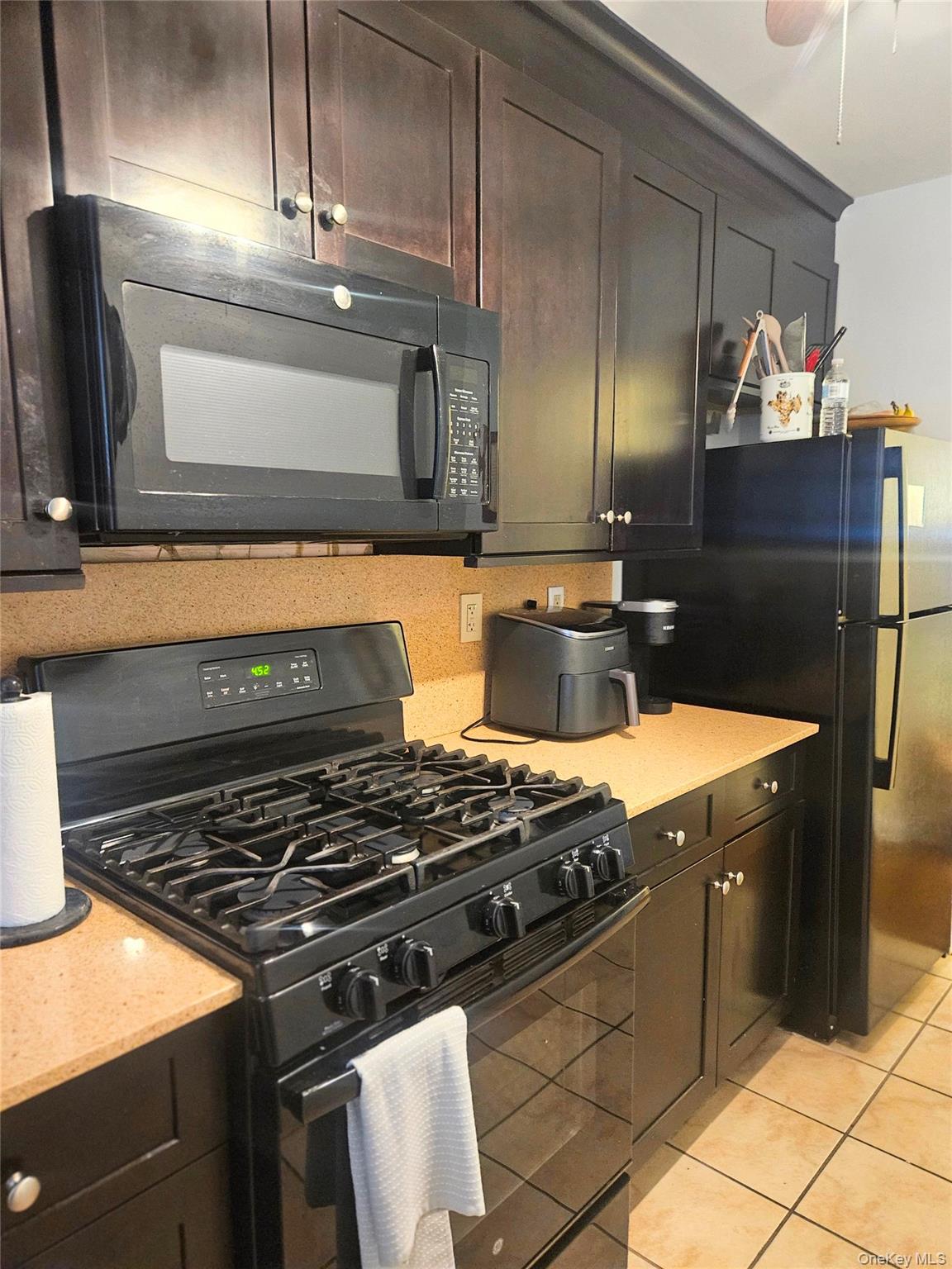 #7 photo, 32 Broad Street, Fleetwood , NY 10552