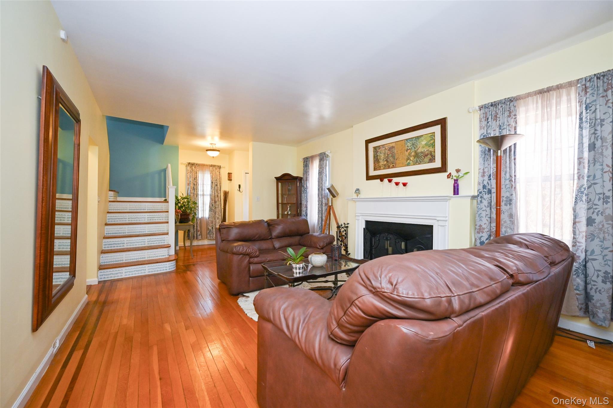 #4 photo, 3226 158th Street, Flushing , NY 11358