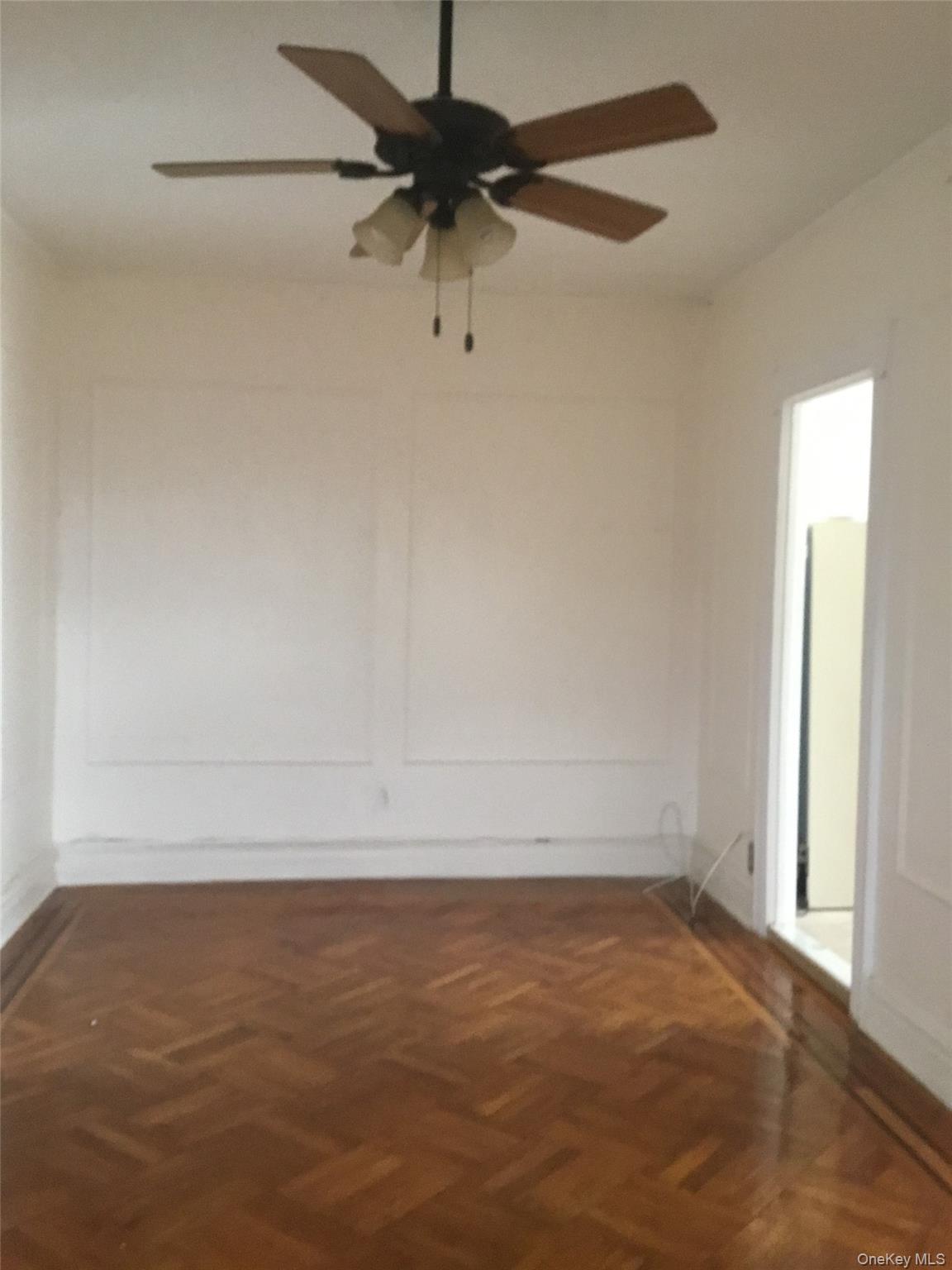 #2 photo, 8423 14th Avenue, ब्रुकलीन Brooklyn , NY 11228