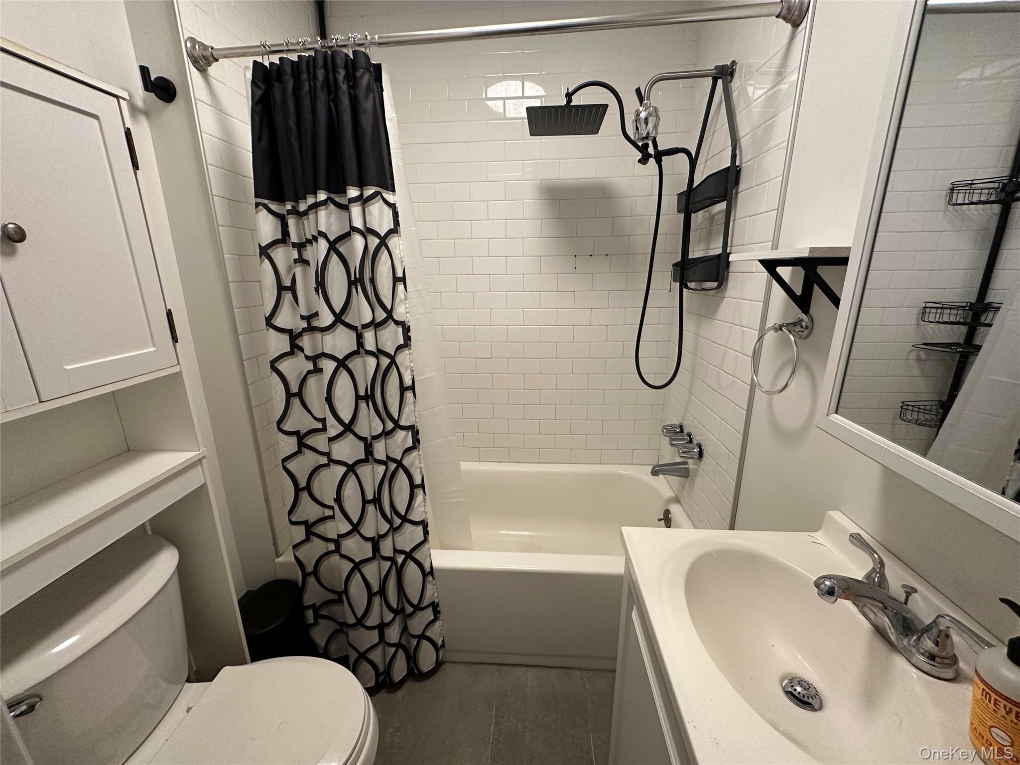 #5 photo, 185 McKinley Drive, Mastic Beach , NY 11951