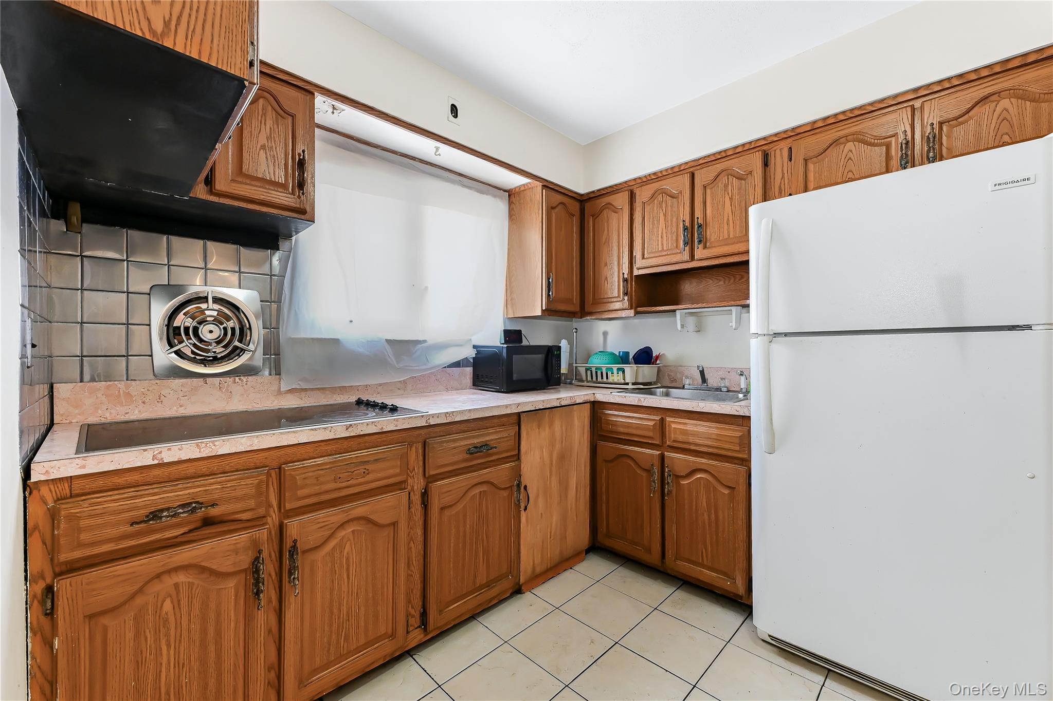 #18 photo, 94 Conklin Street, Farmingdale , NY 11735