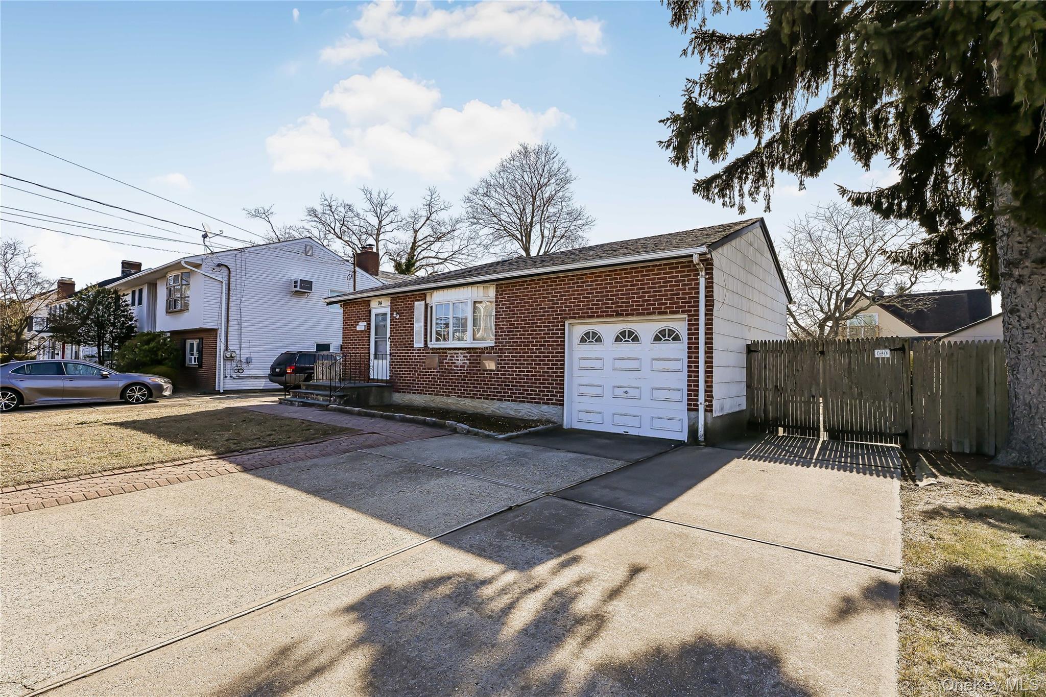 #3 photo, 94 Conklin Street, Farmingdale , NY 11735