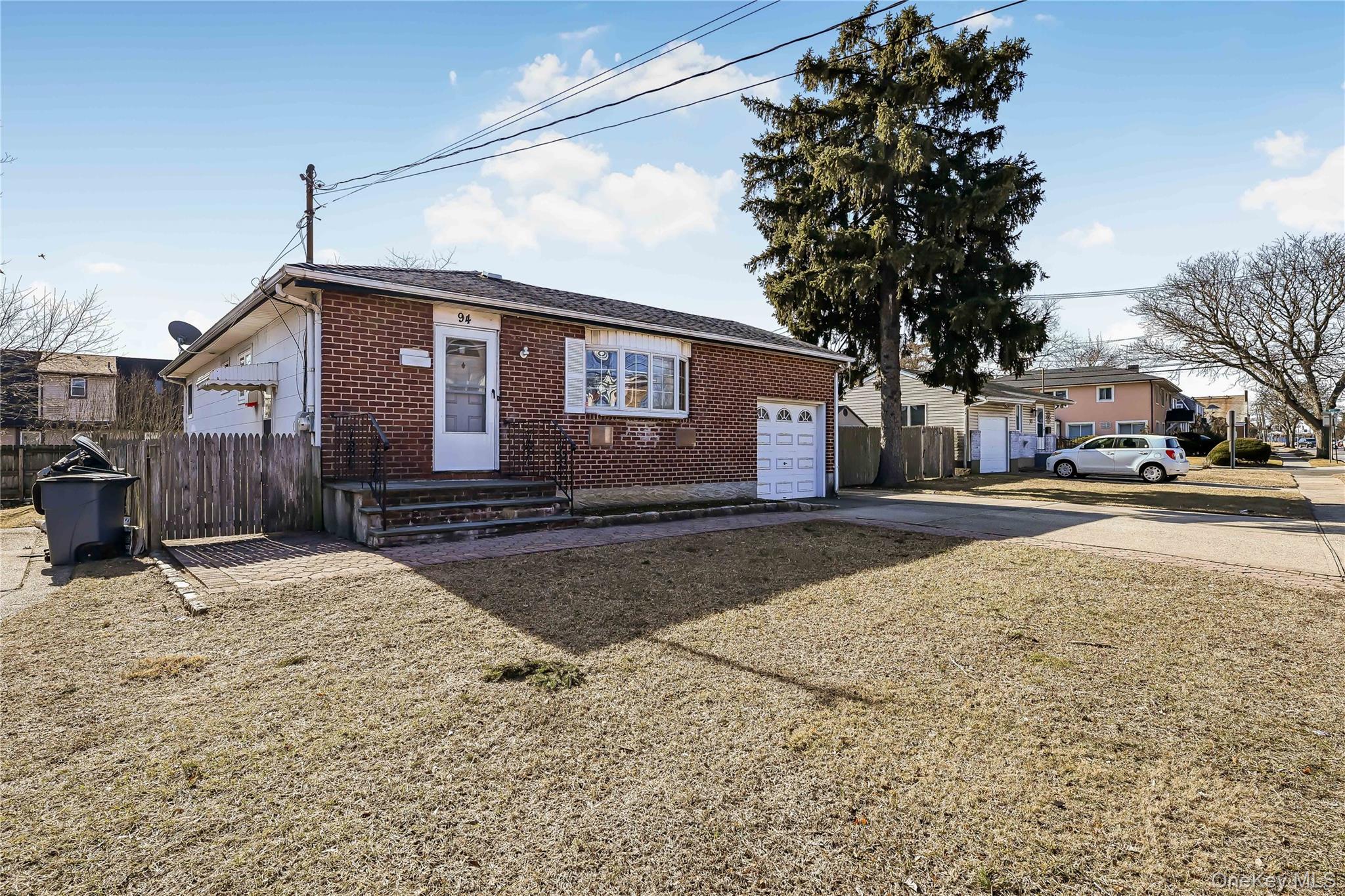 #5 photo, 94 Conklin Street, Farmingdale , NY 11735