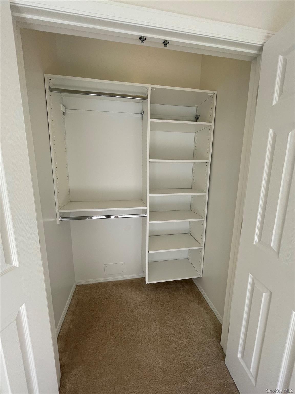 #11 photo, 75 Jacqueline Way, North Babylon , NY 11703