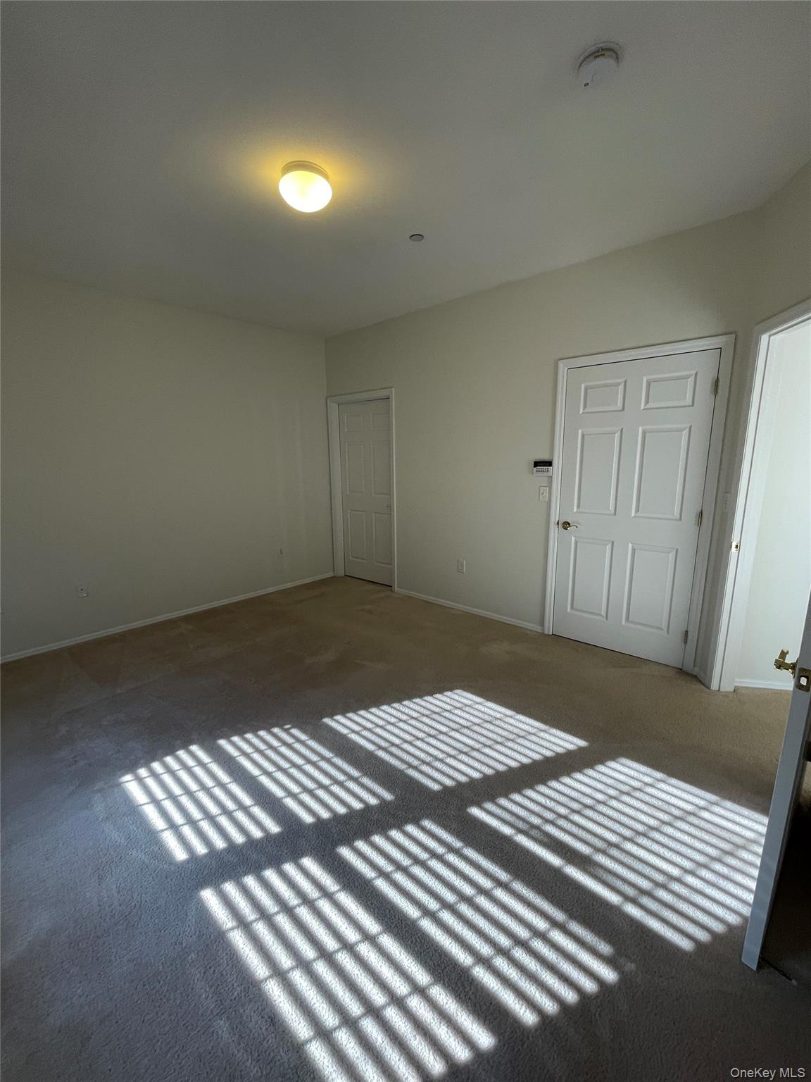 #16 photo, 75 Jacqueline Way, North Babylon , NY 11703