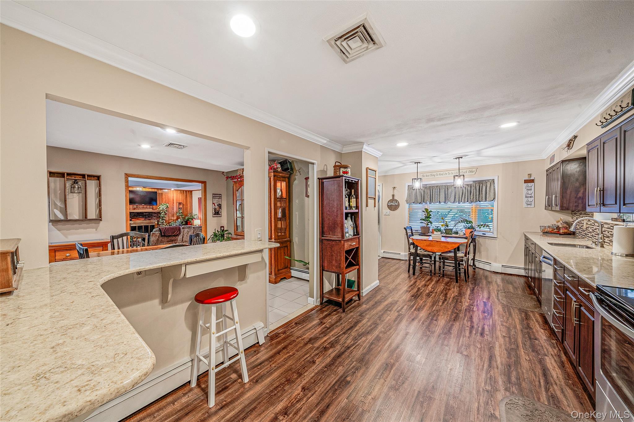 #15 photo, 1277 Hummel Avenue, 东长岛 Holbrook , NY 11741