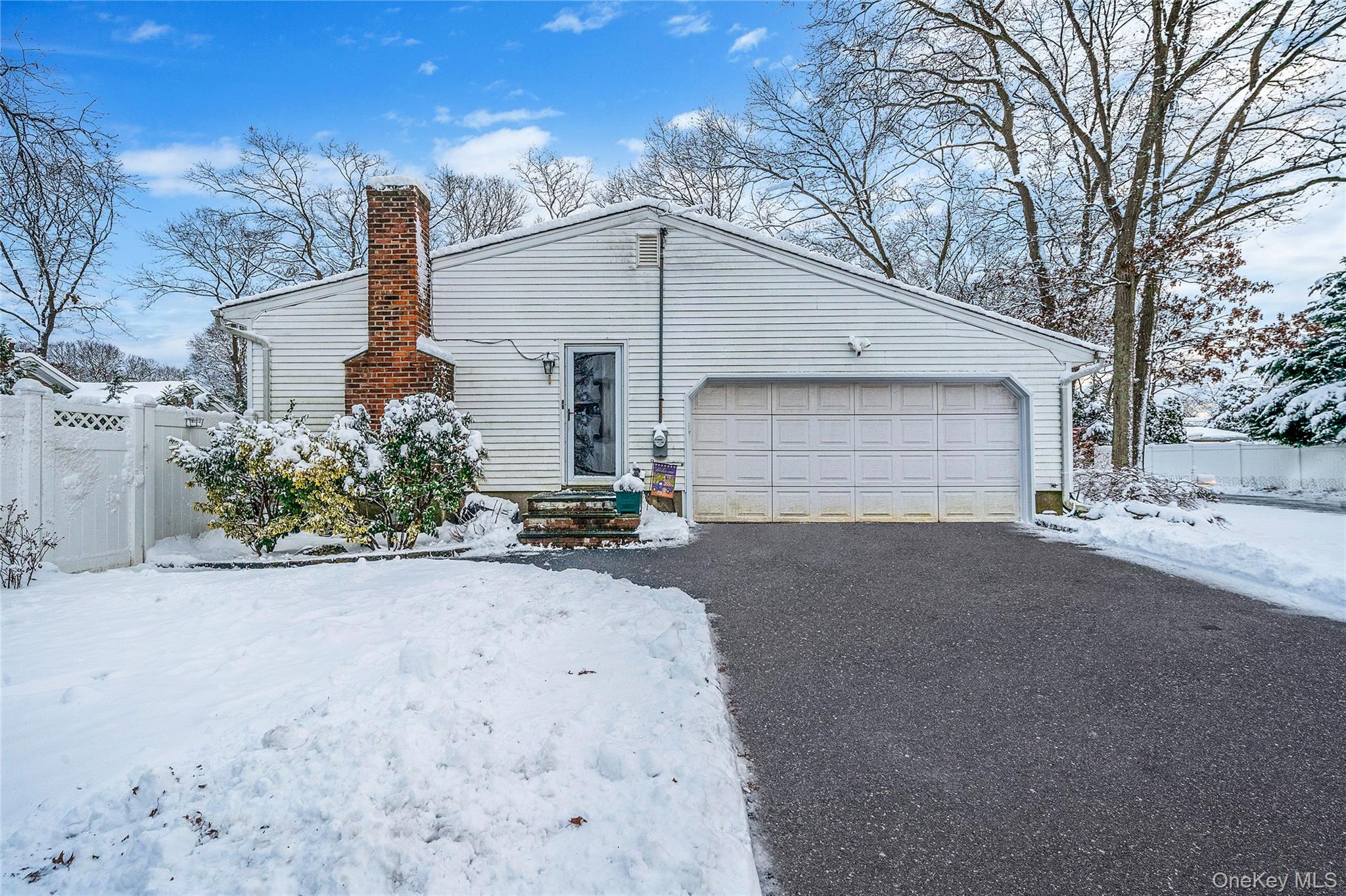 #4 photo, 1277 Hummel Avenue, 东长岛 Holbrook , NY 11741