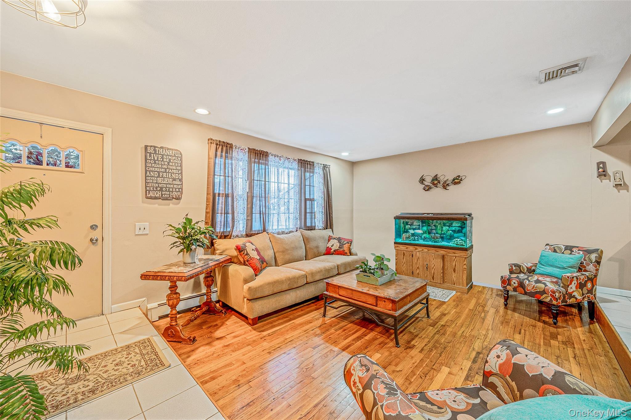 #8 photo, 1277 Hummel Avenue, 东长岛 Holbrook , NY 11741