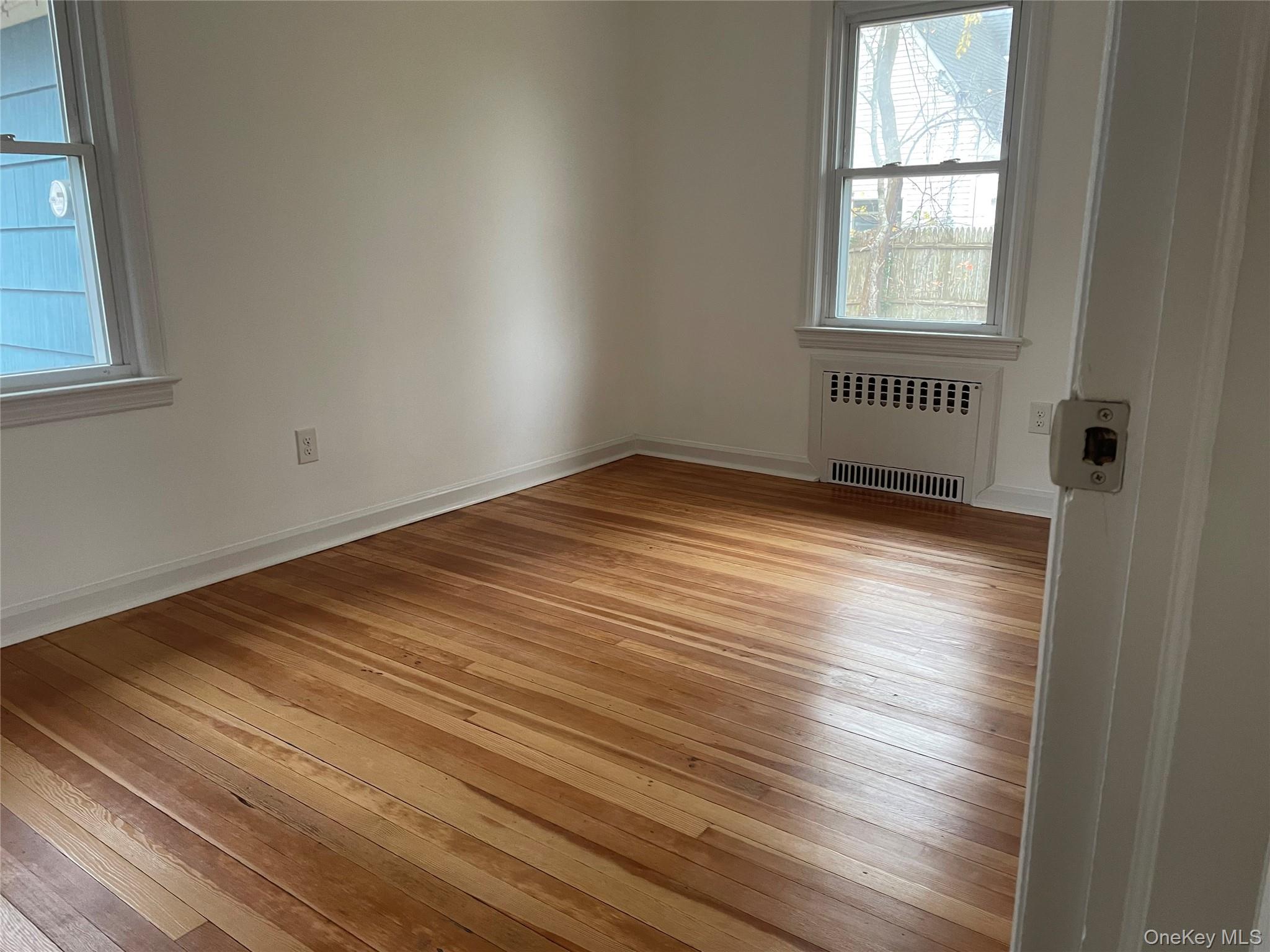 #7 photo, 257 Union Avenue, সাফোক কাউন্টি East Patchogue , NY 11772