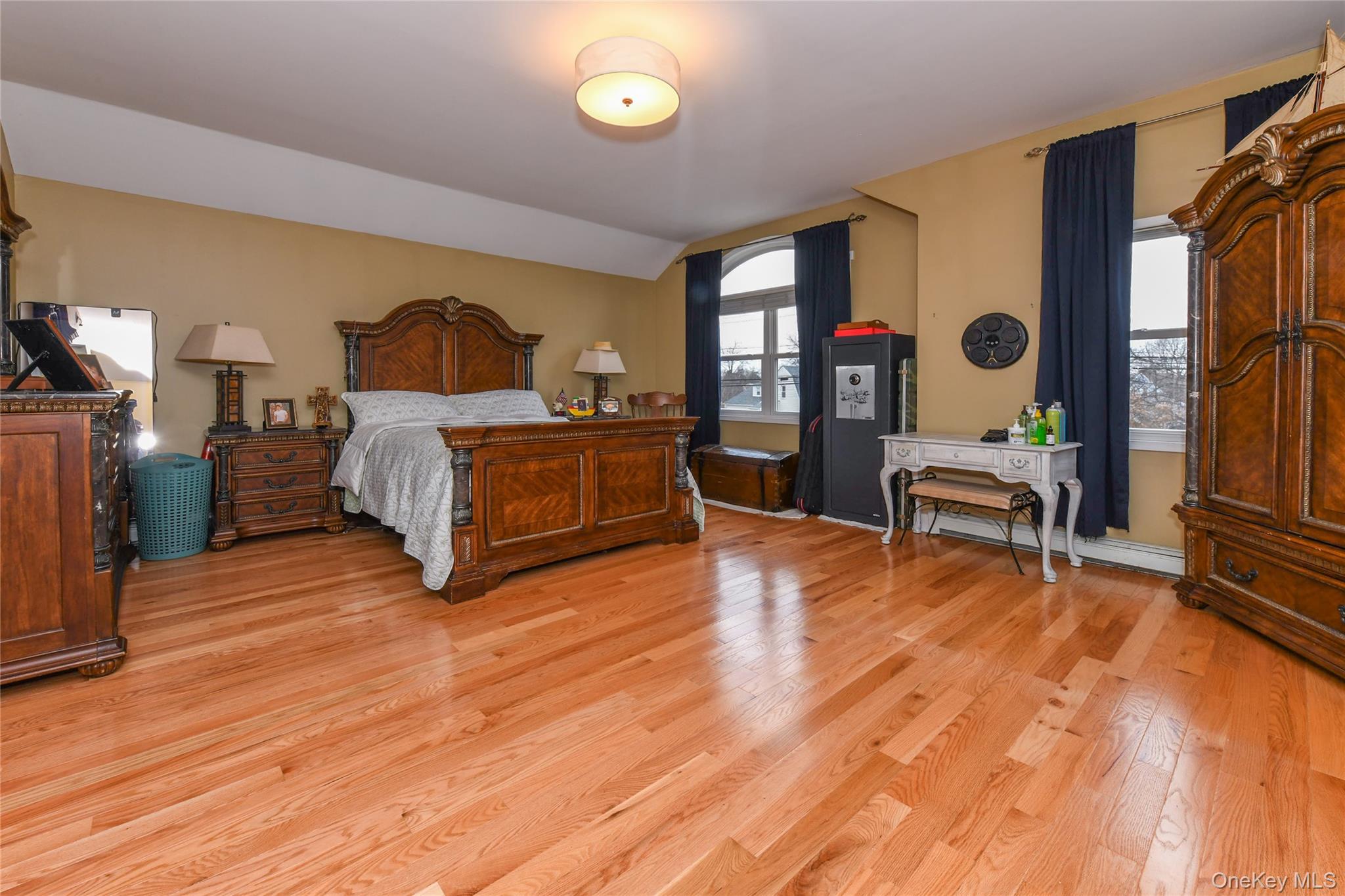 #19 photo, 2688 Rosebud Avenue, Merrick , NY 11566