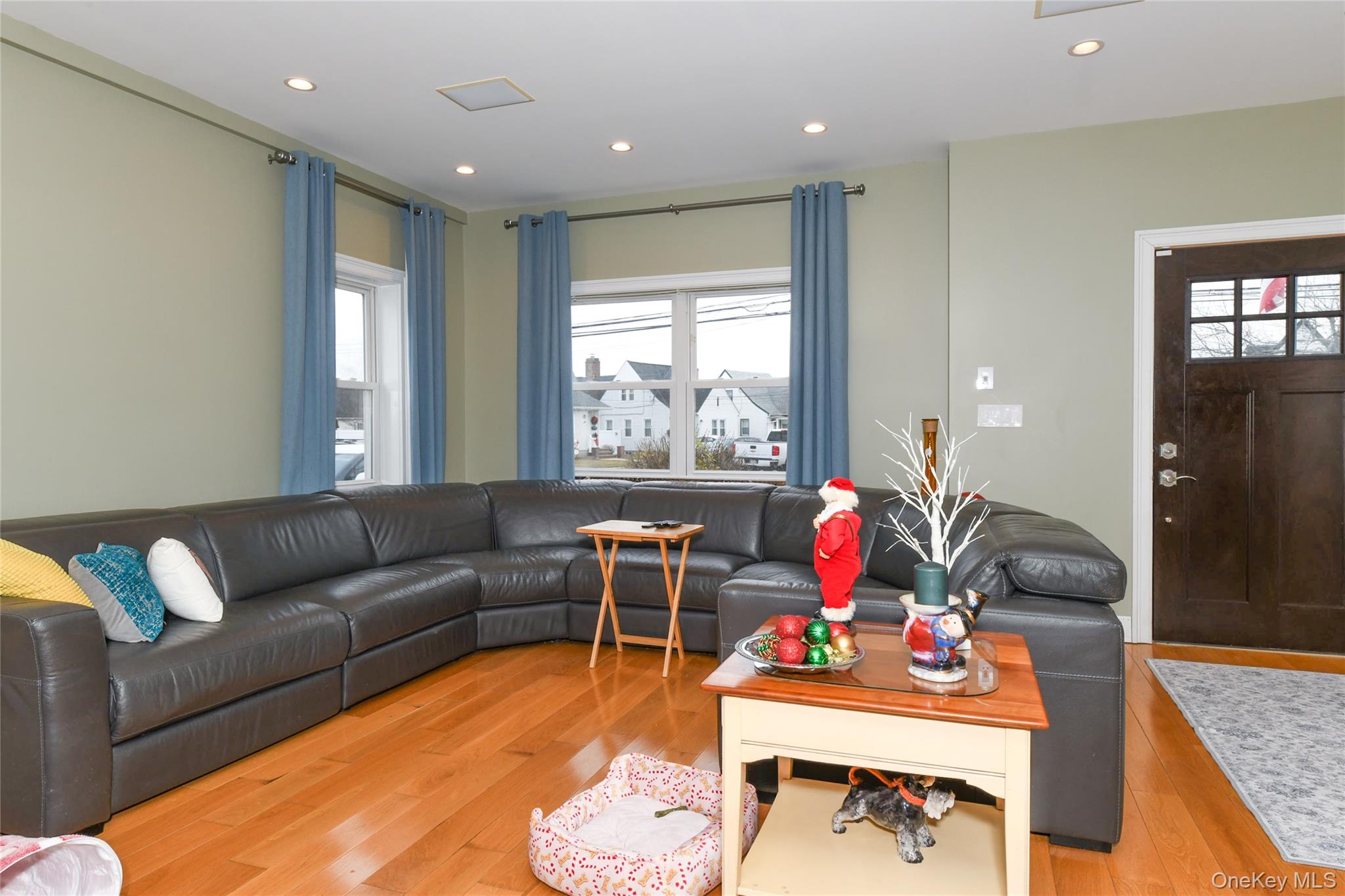 #8 photo, 2688 Rosebud Avenue, Merrick , NY 11566