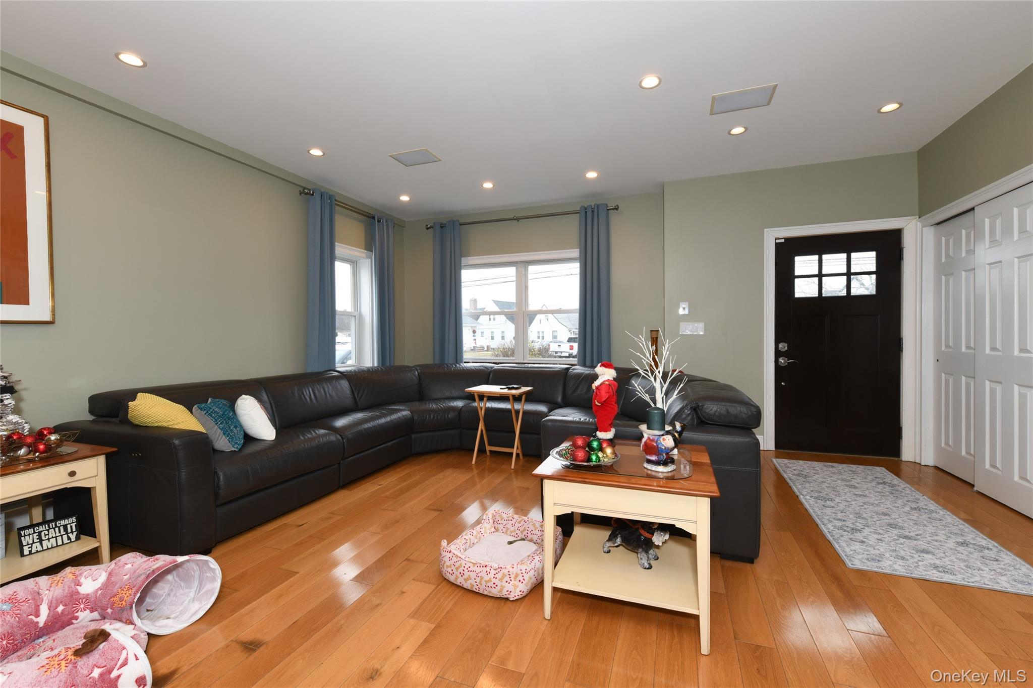 #9 photo, 2688 Rosebud Avenue, Merrick , NY 11566