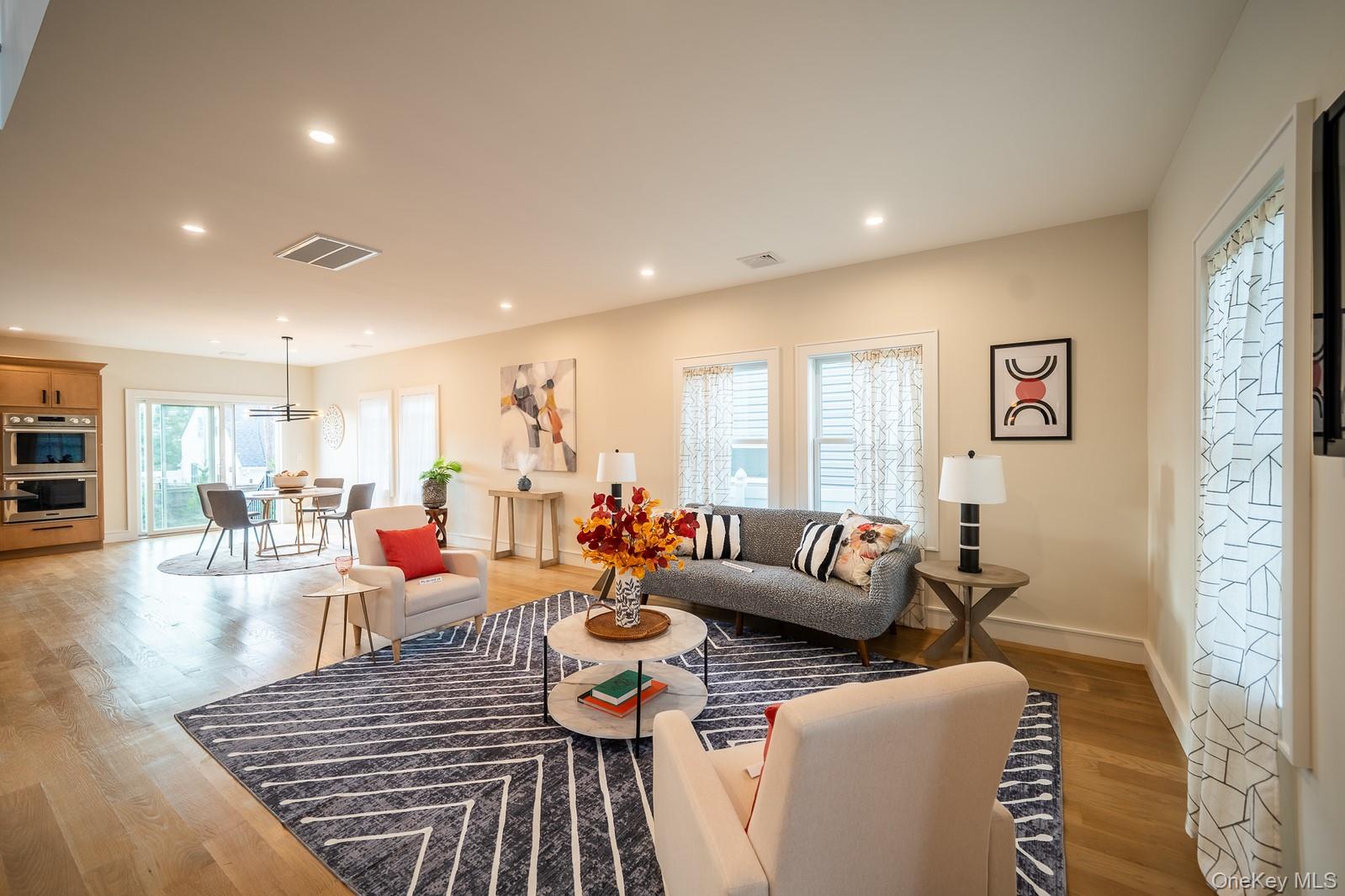 #4 photo, 60 Ramble Lane, Levittown , NY 11756