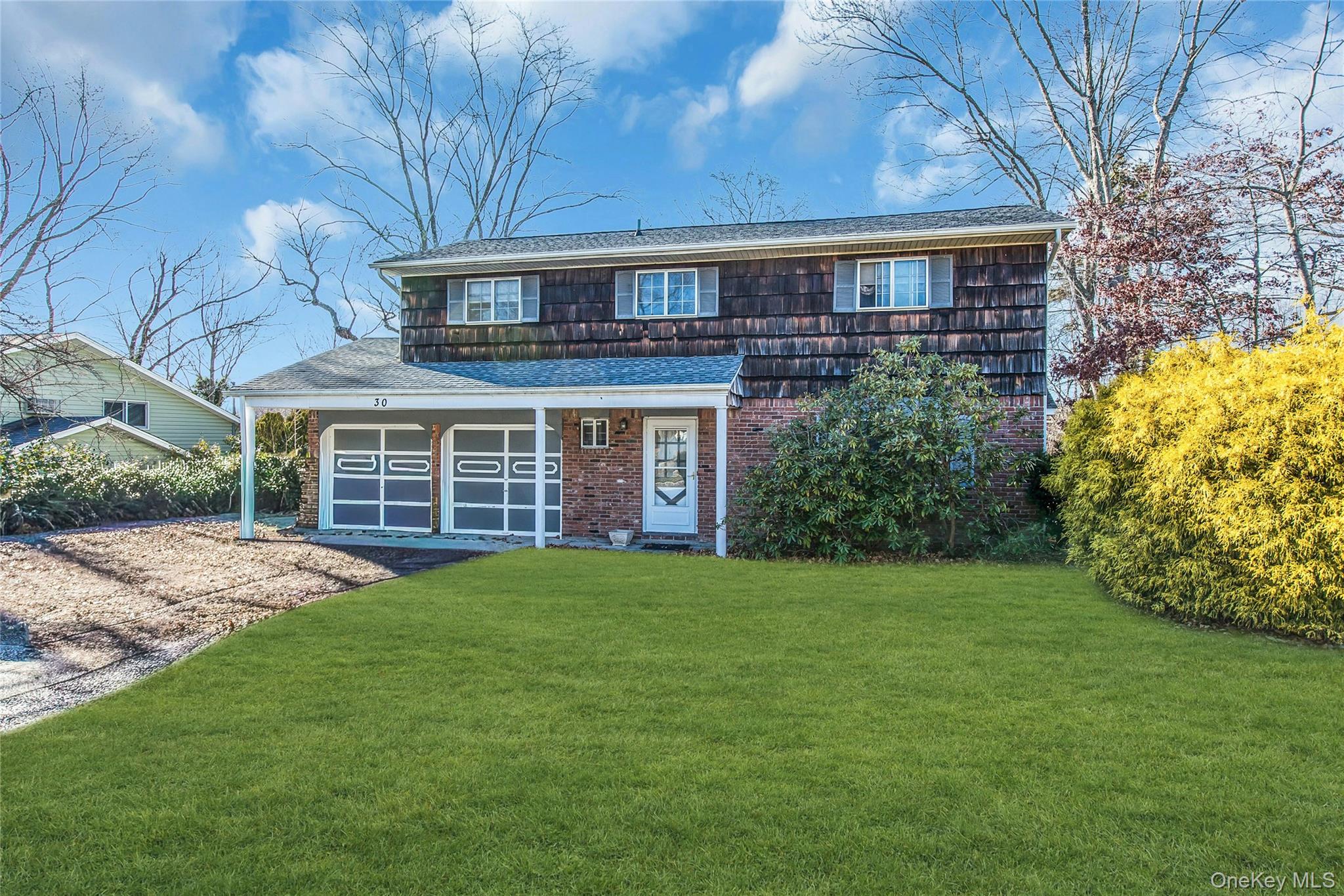 #2 photo, 30 Glacier Drive, सफ़ोक काउंटी Smithtown , NY 11787